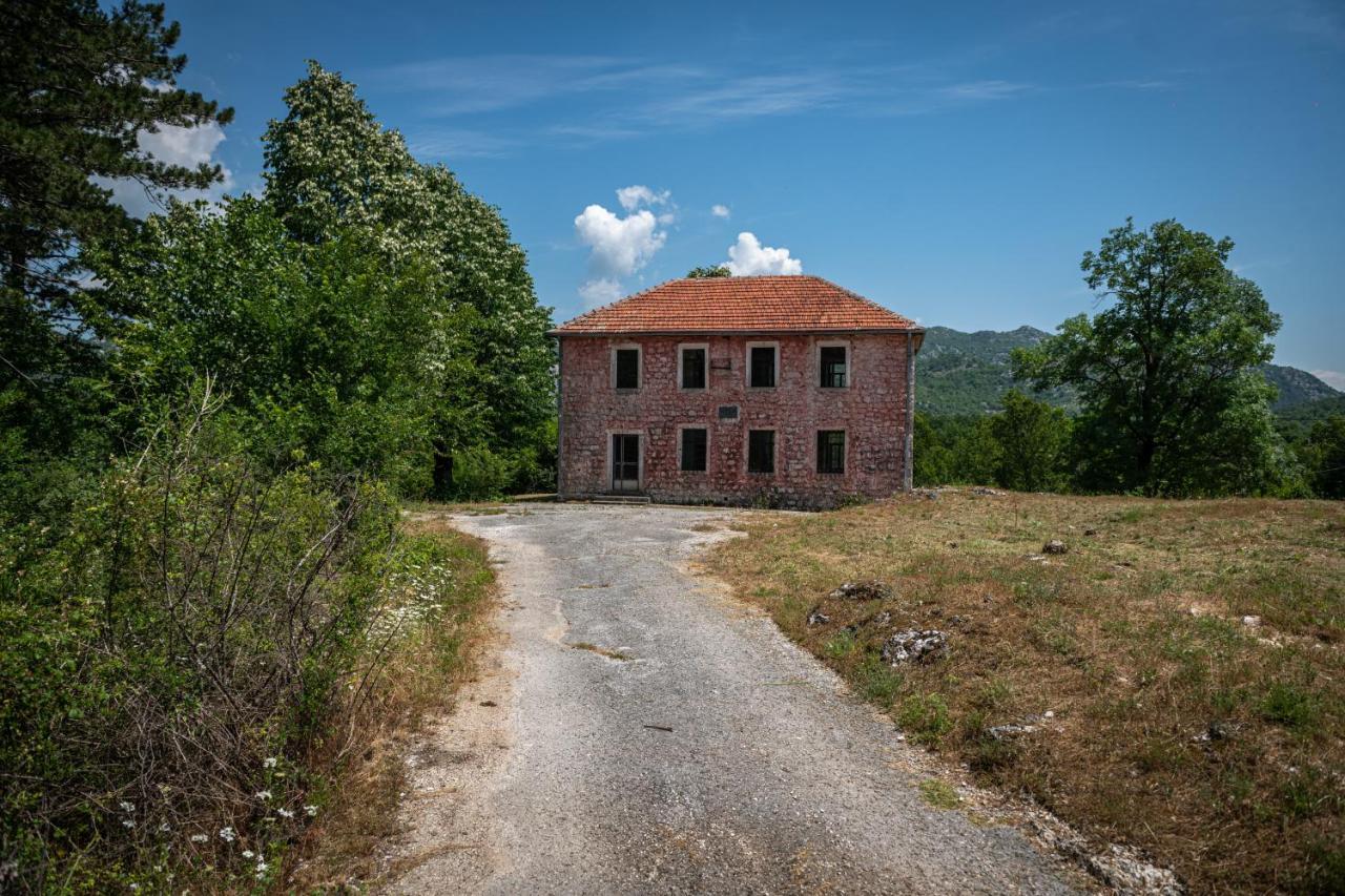 Guest House Gornji Ceklin Cetinje Ngoại thất bức ảnh